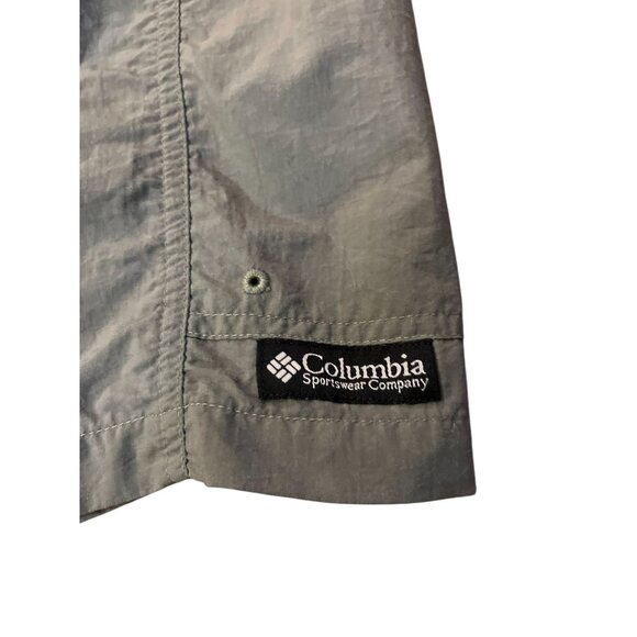 Vintage Columbia Nylon Belted Shorts Womens L Green Hiking Cargo Pockets - Picture 6 of 14